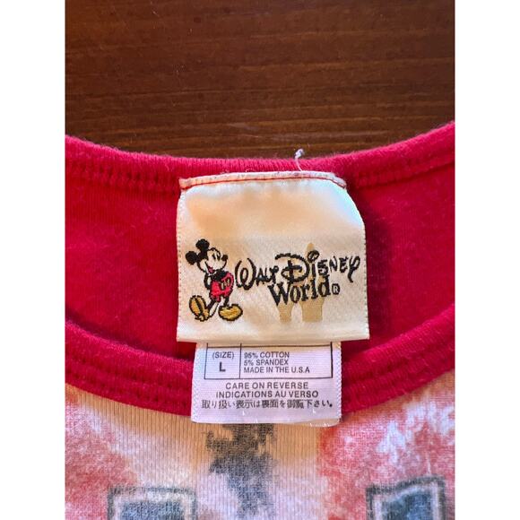 Vintage Walt Disney World Parks Epcot United Kingdom Sleeveless Knit Top - Picture 5 of 8